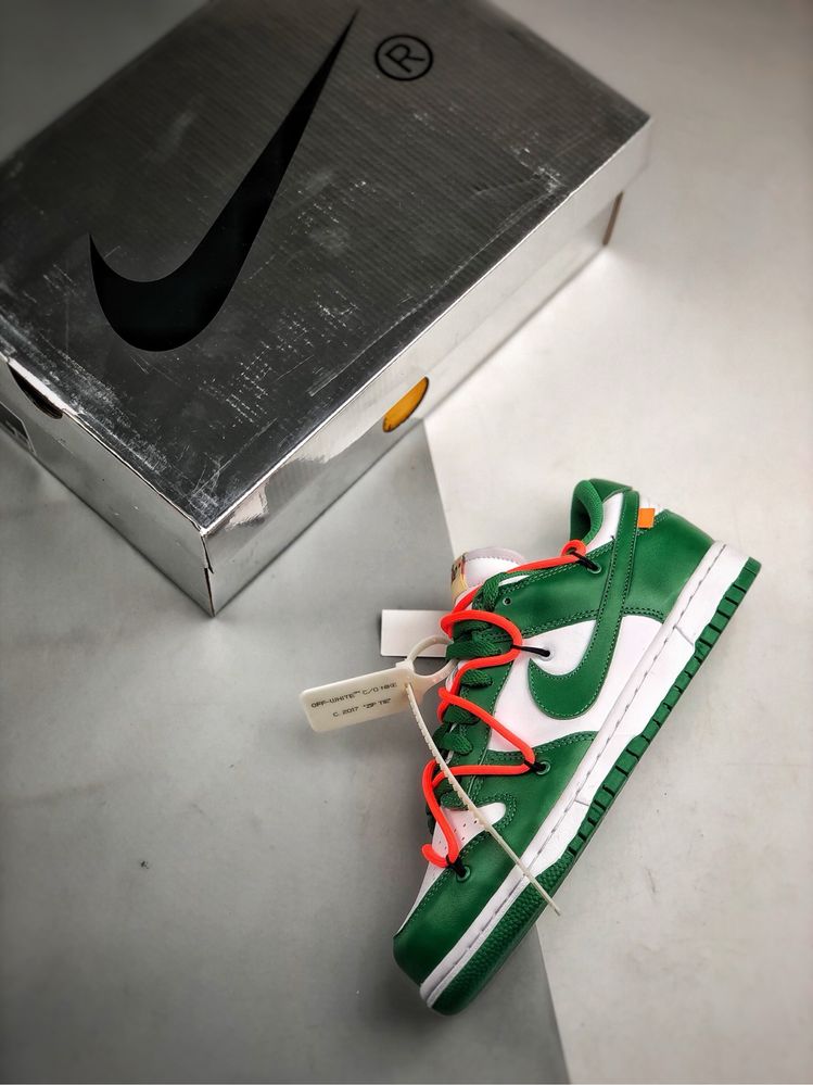 Nike Off-White x SB Dunk новые 1:1 размер не подошел размер 42,5