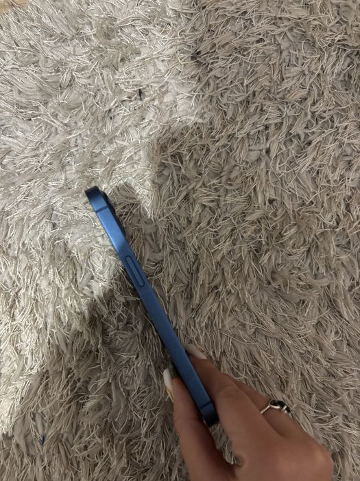 iPhone 13 fara garajtie