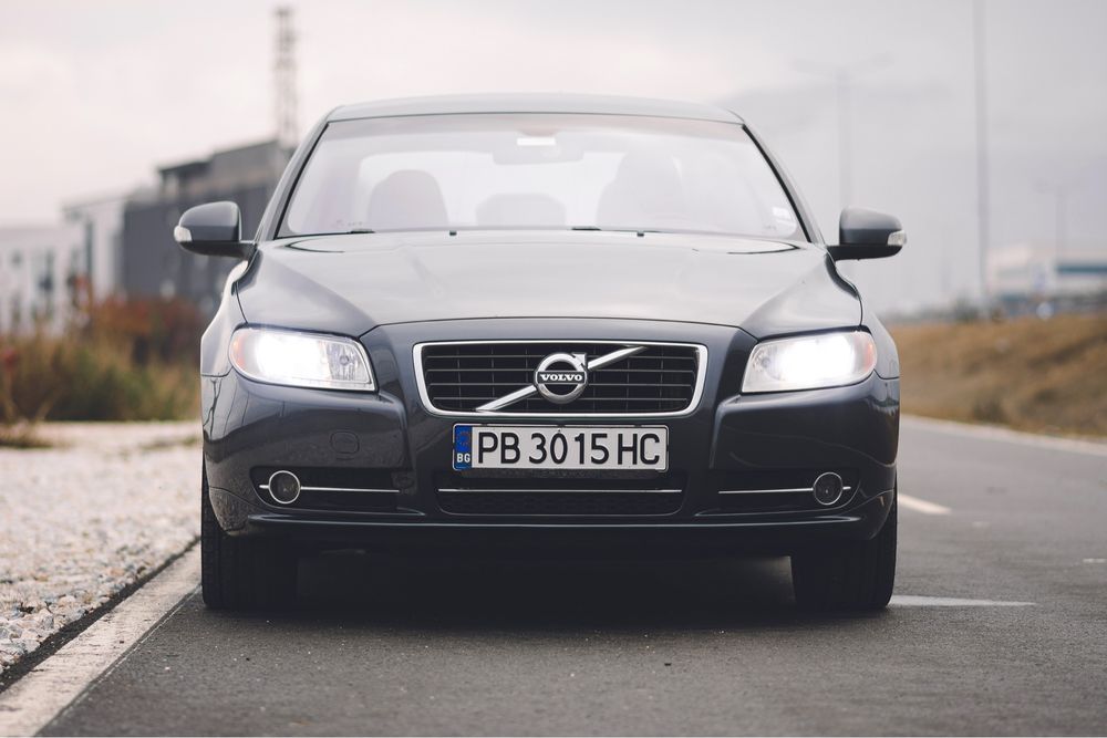 Volvo S80 D5 205кс, обслужена