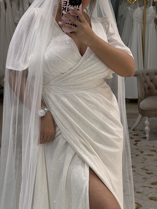 Продам платье, в идеальном состоянии