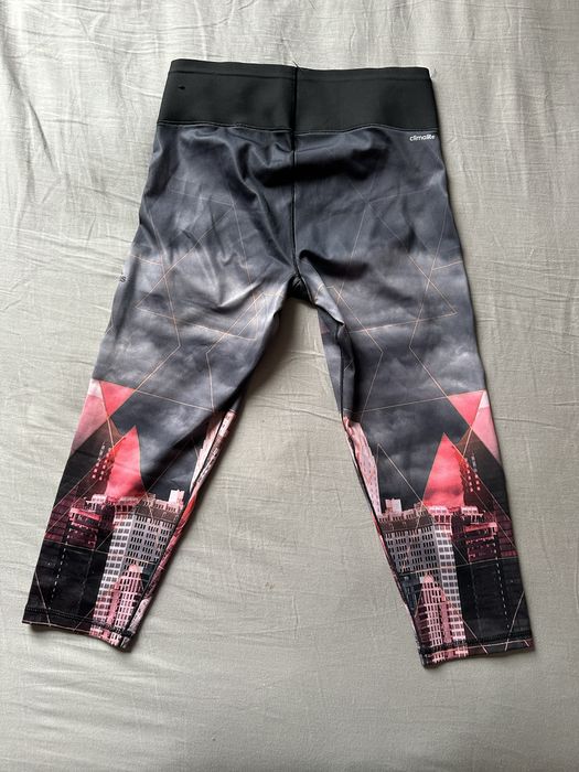 Дамски спортен клин Adidas S размер. Долнище nike  Guess calvin liu j
