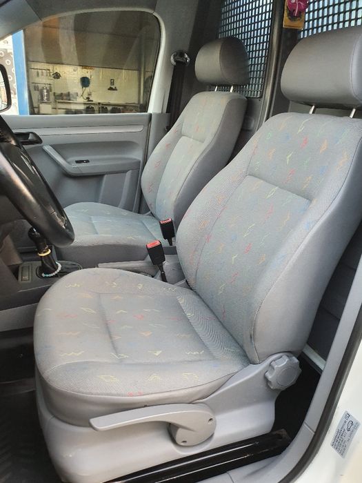 VW CADDY / 1.9 Tdi / Cu Trapă