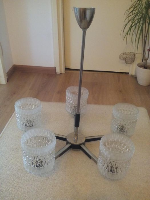 Lustra/ lampa cu abajur de sticla