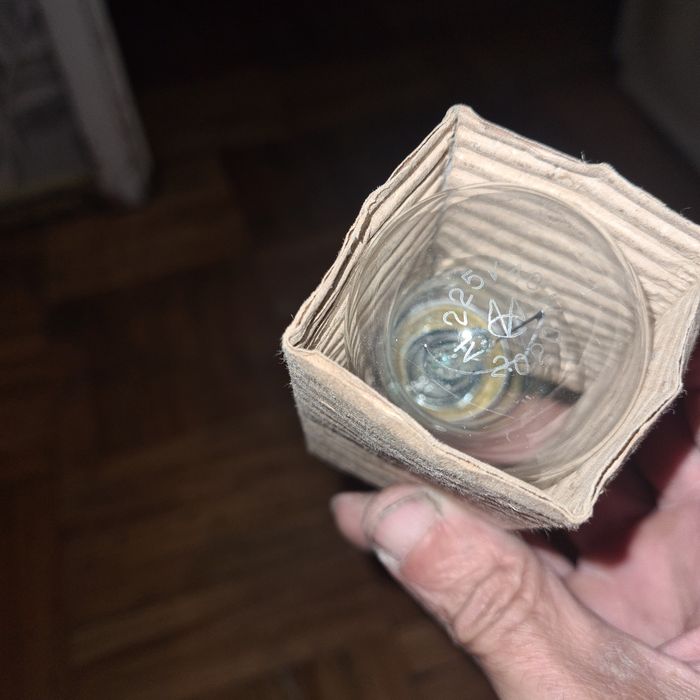 Продам лампочки . Новые.