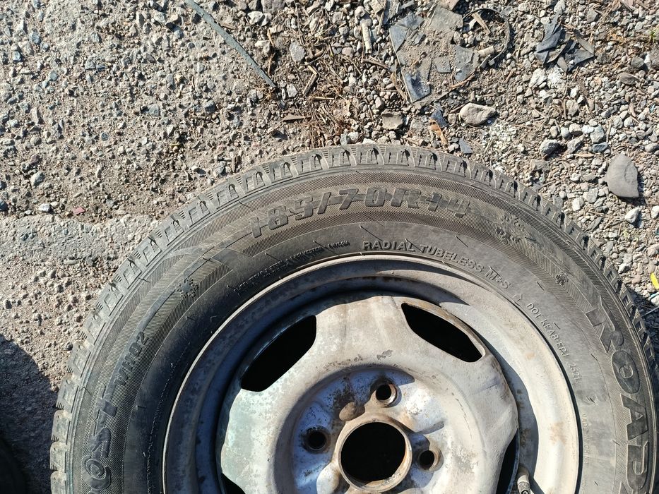 Продам резину почти новая