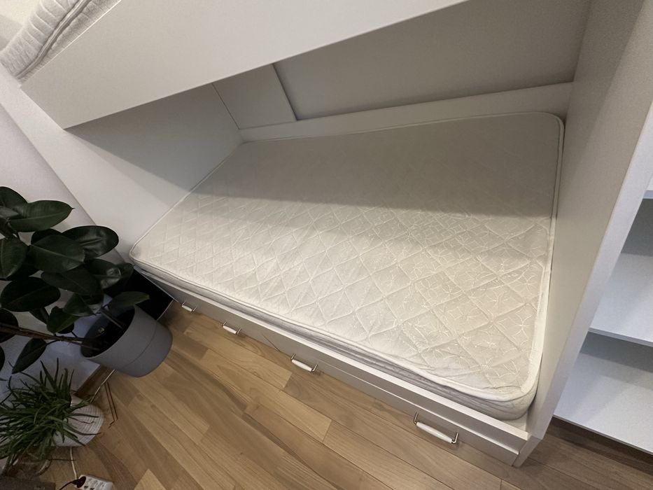 Pat suspendat construit la comanda 90x200, 120x200, scară, depozitare