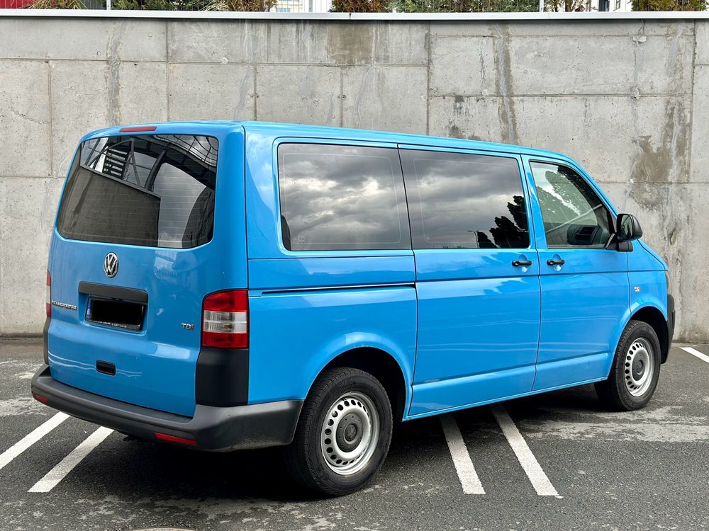 Volkswagen Transporter 2.0 105cp 8+1 locuri/ Clima/km reali/