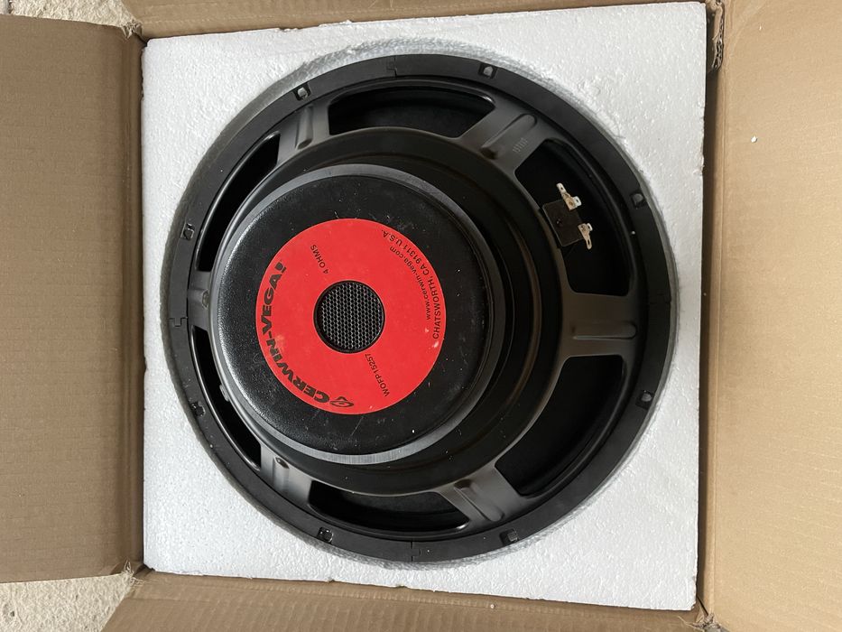 Драйвъри говорители и филтри cerwin vega