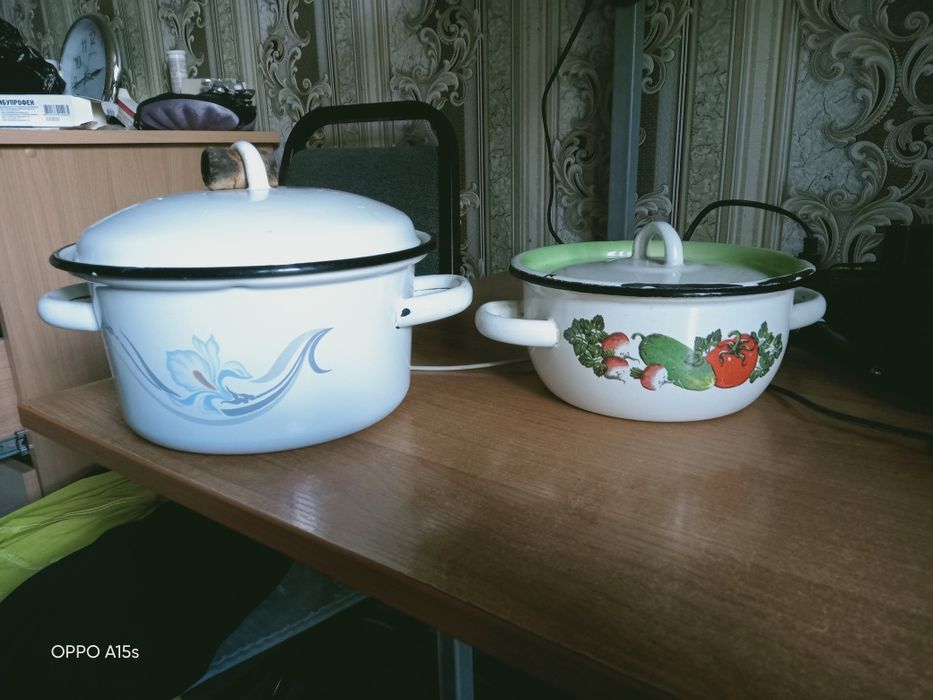 Продам кастрюли б/у