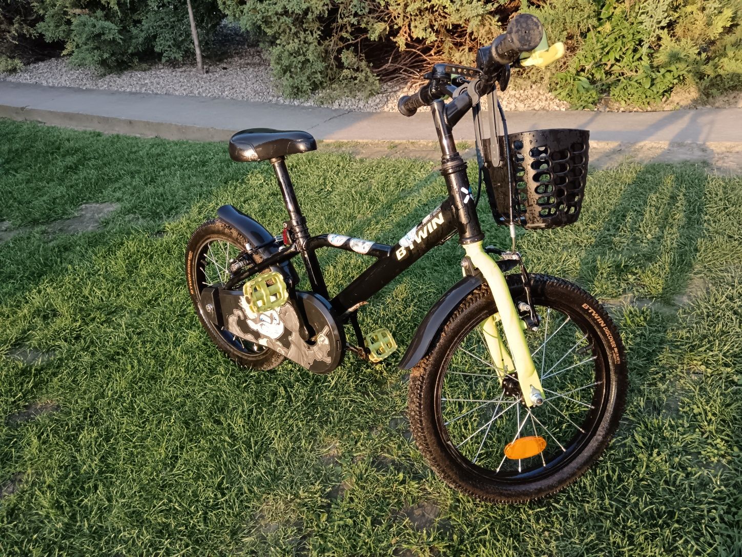 Bicicletă 16 inch 4-6 ani DISCOVER 500 Albastru Copii