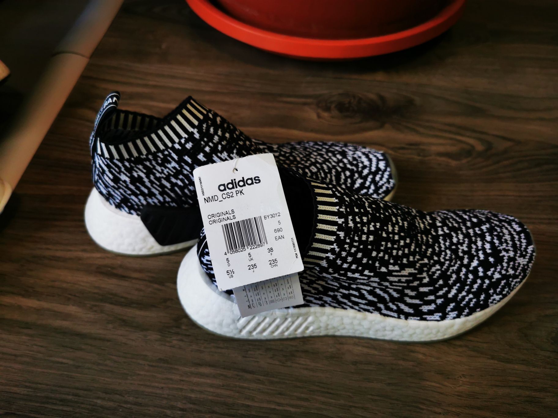 Adidas nmd mai multe marimi