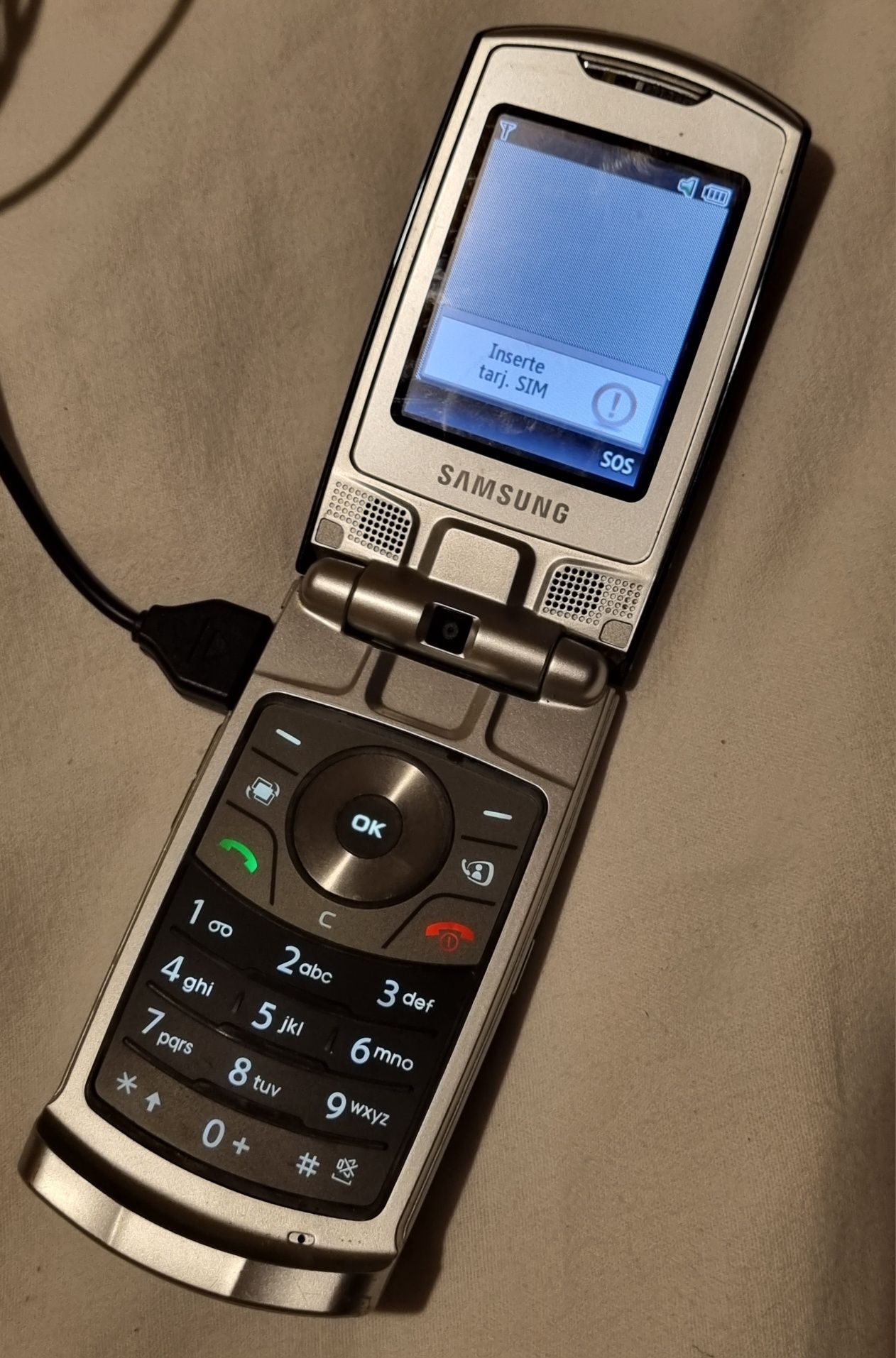 Samsung SGH-Z240E