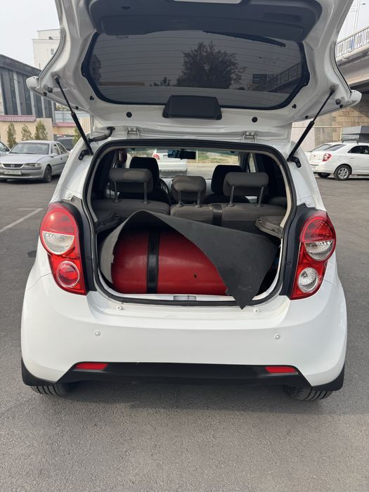 Spark Avtomat 4 pozitsya sotiladi