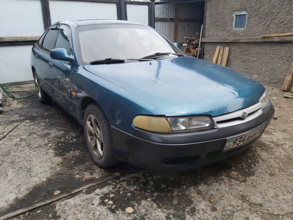 Mazda 626 (Cronos)