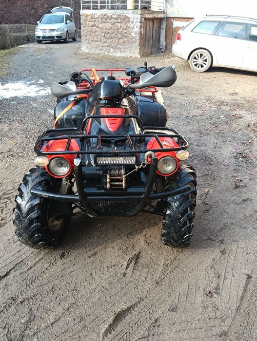 Vând ATV linhai 300