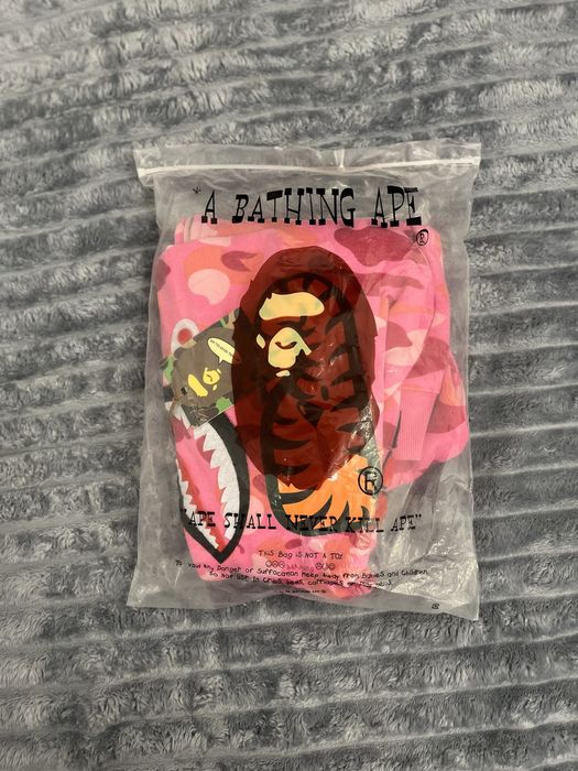 A bathing ape pink hodie