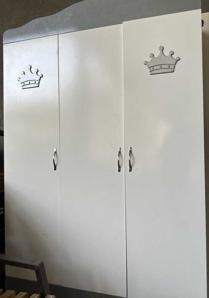 Detskiy mebel kamplekt