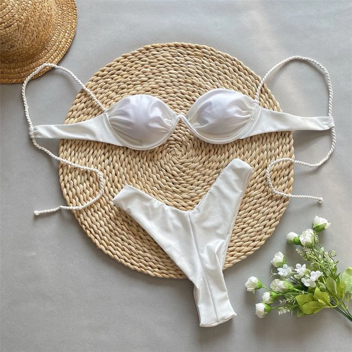 Costum baie C158 (Daira-Shop.ro) Alb Brazilian Push Up stil Vivien