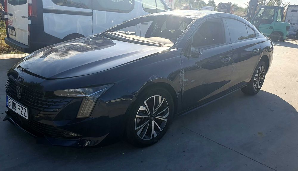 Peugeot 508 1.5 BLUE HDI 130 ALLURE PACK, automat, an 2024, avariat