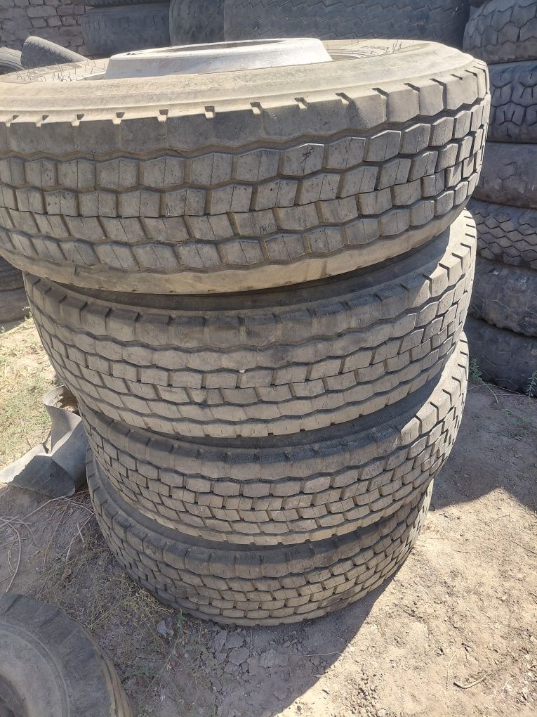 315/80R22.5 diski,balon qosip satiladi 4000 mil