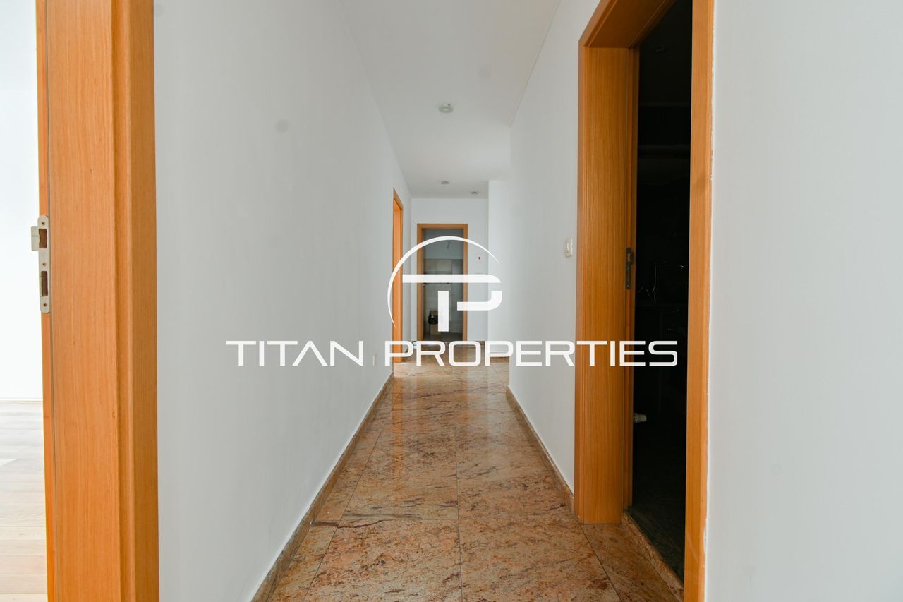 Дава се под наем Офис в София, Лозенец - 260 кв.м за 2200 € - Снимка #16