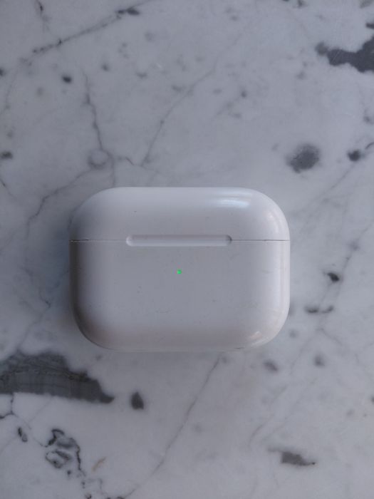 AirPods Pro 2 (USB-C) – originale Apple, cu cutie și accesorii complet