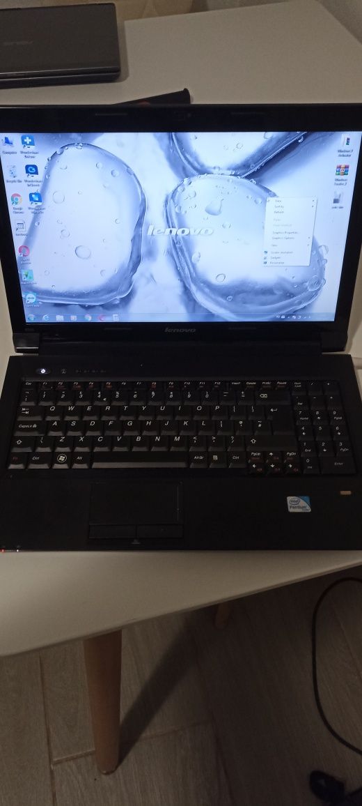 Laptop Lenovo b 560