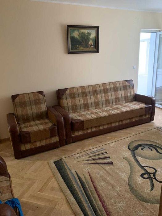 DE ÎNCHIRIAT: Apartament 3 camere Copou, Colegiul Negruzzi