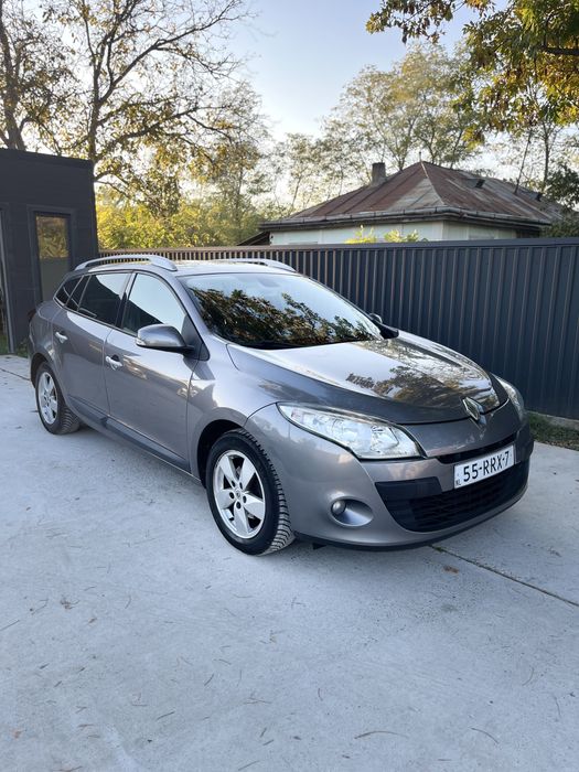 Renault Megane 2012 / 1.5 dci / Top