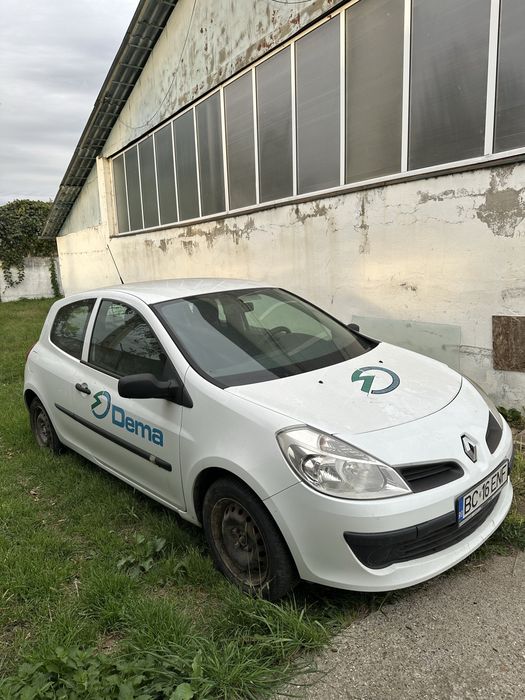 Vand Renault Clio diesel  2008 autoutilitara