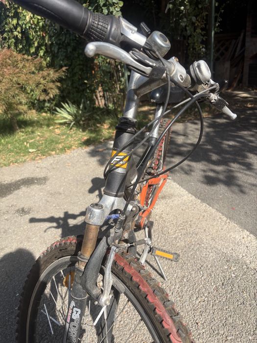 Bicicleta Flyke F4-21 suspensie fata-spate