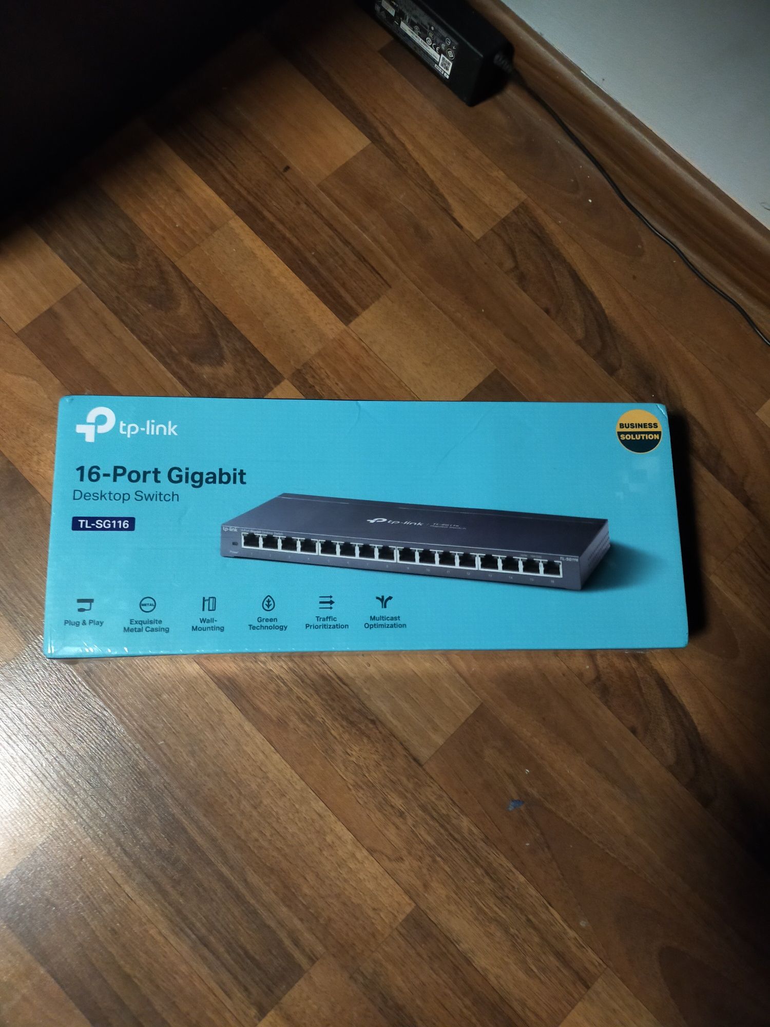 16-Port Gigabit tp-link