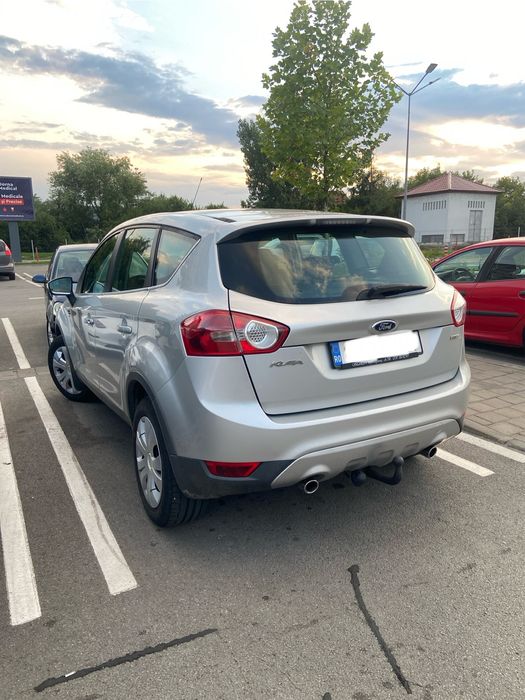 Vând Ford Kuga, an 2010