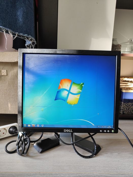 Super Монитор DELL