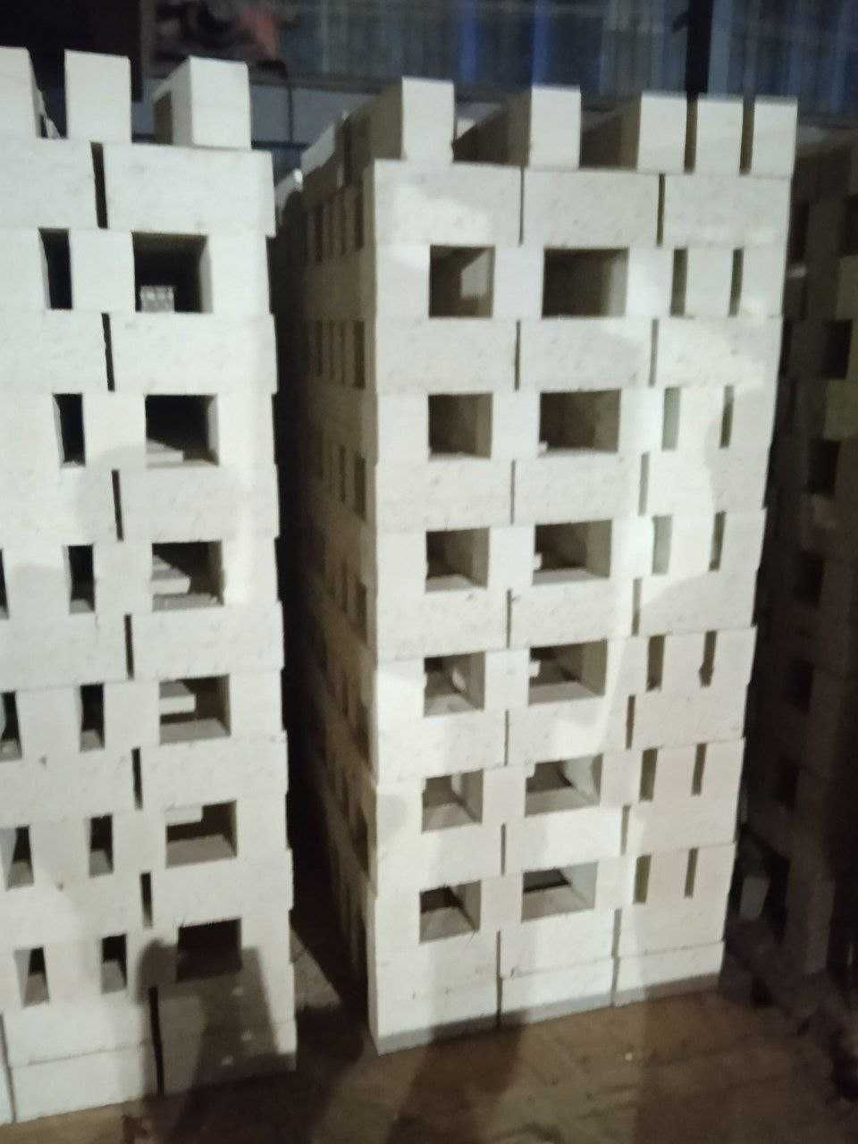 Pishgan va Xom g'isht maxsulotlari