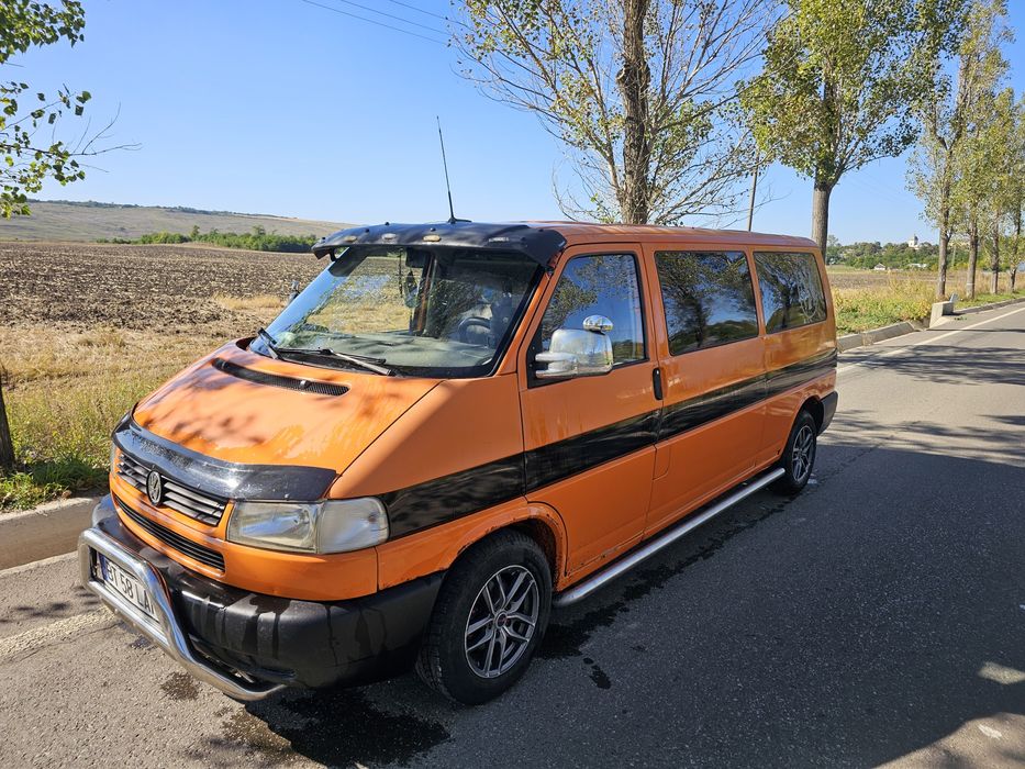 Volkswagen caravelle t4 8+1 locuri TDI