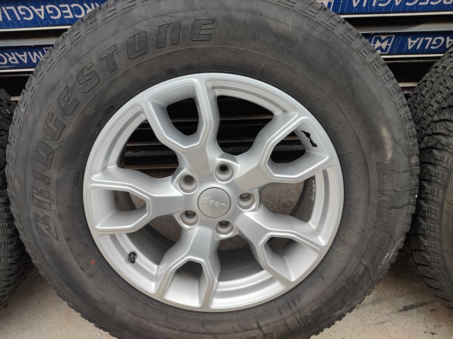 5Jante Jeep 255 70R18Wrangler Sahara Rubicon Gladiator JK  iarnă2018