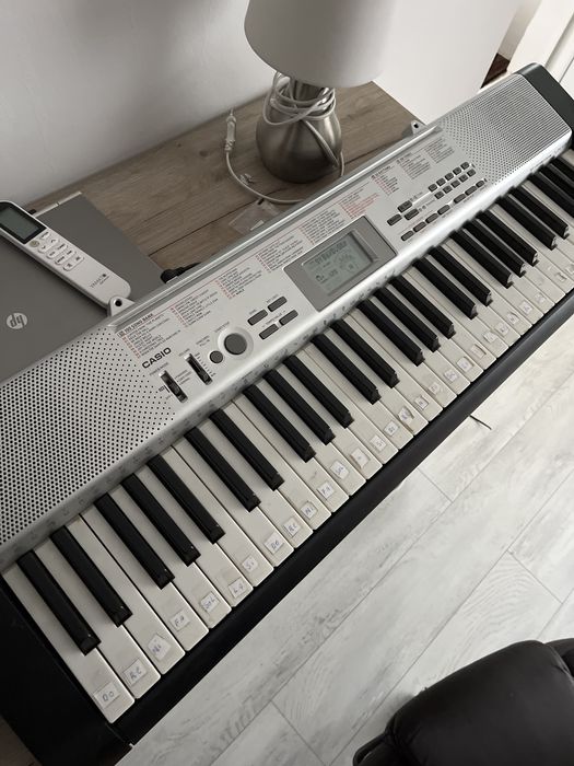 Orga Casio Lk-130