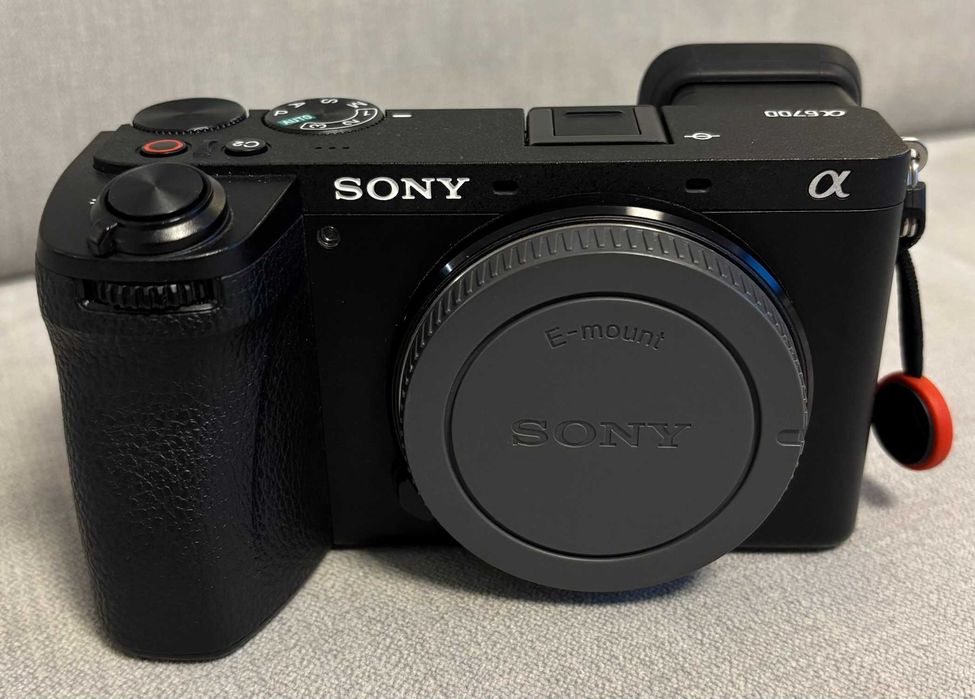 Sony A6700 + Sony 16-55mm F2.8