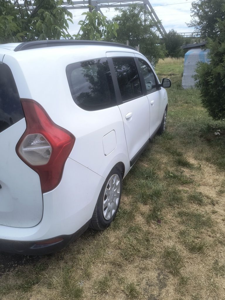 Dacia lodgy benzina