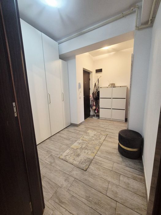 Ofer spre inchiriere apartament 2 camere open space