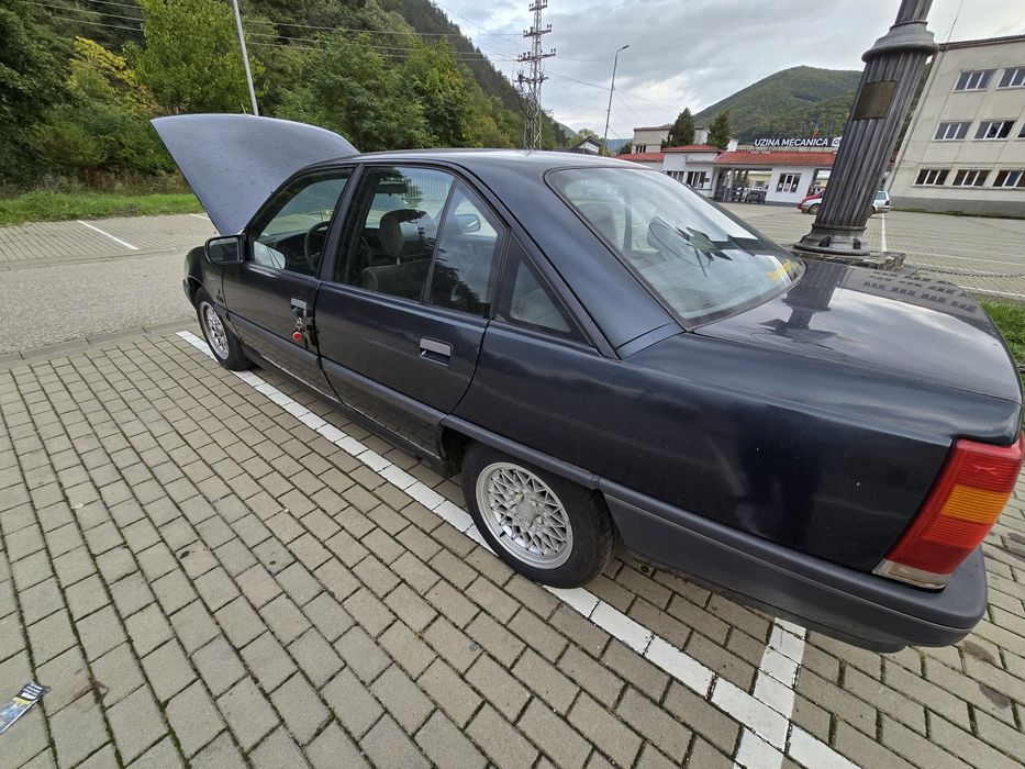 Opel Omega 2.0i Diamond