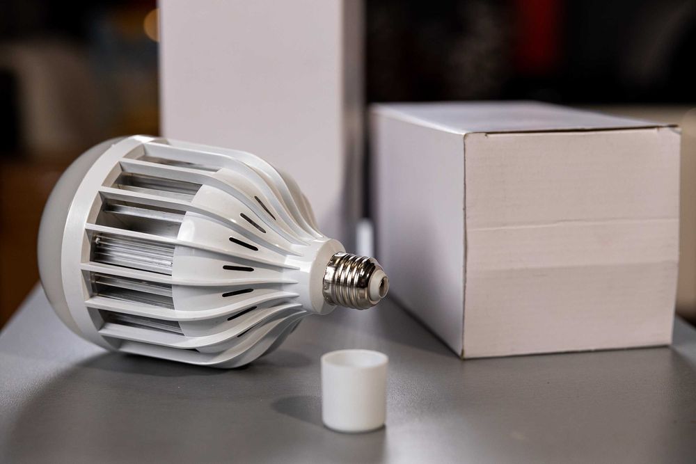 Becuri LED, 5500K, montură E27