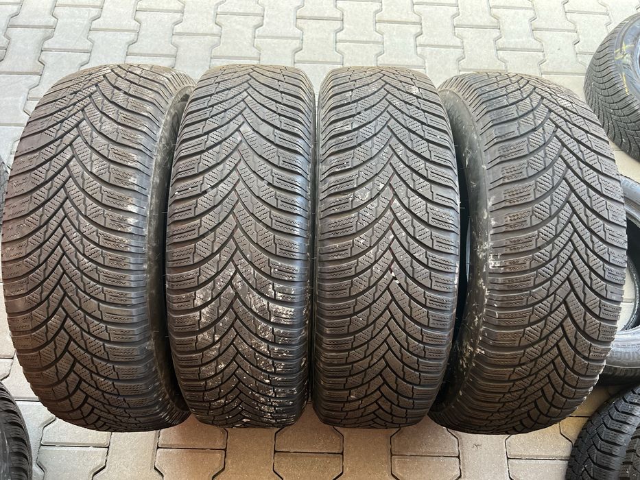 4 броя Зимни Гуми 215/70/16 FIRESTONE