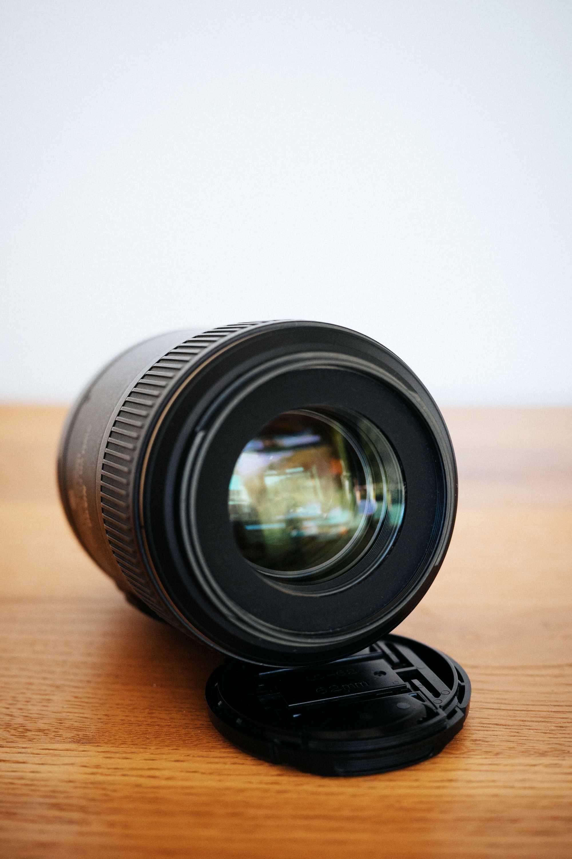 Nikon AF-S Nikkor 105 f/2.8G IF-ED VR Micro