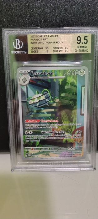 Pokemon Ferrothorn Holo