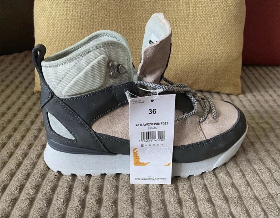 Bocanci Dama 4F Noi cu eticheta