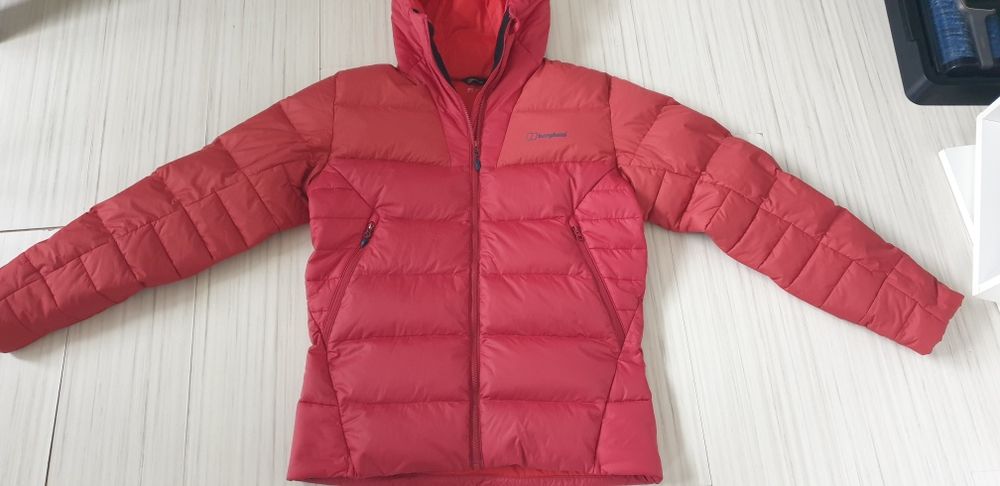 Berghaus Hydro Down 600 Pertex Quantum  M ОРИГИНАЛ Мъжко Зимно пух Яке