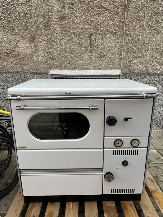 Печка Alfa Plam на дърва с водна риза