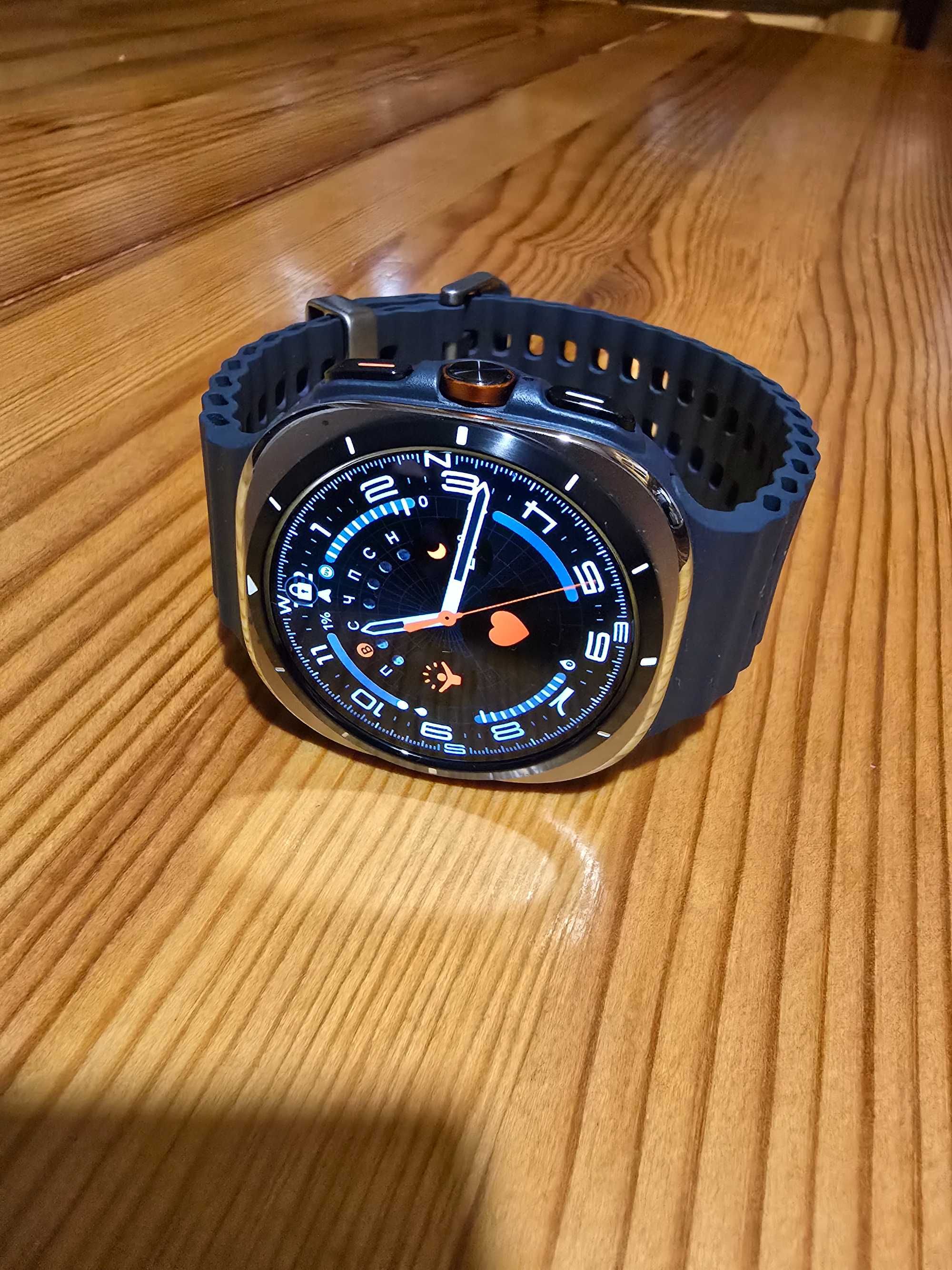 Samsung galaxy watch ultra с гаранция 23 месеца.